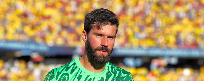 ‘Made his mind up’ – How Alisson Becker has reportedly responded to Juventus transfer interest