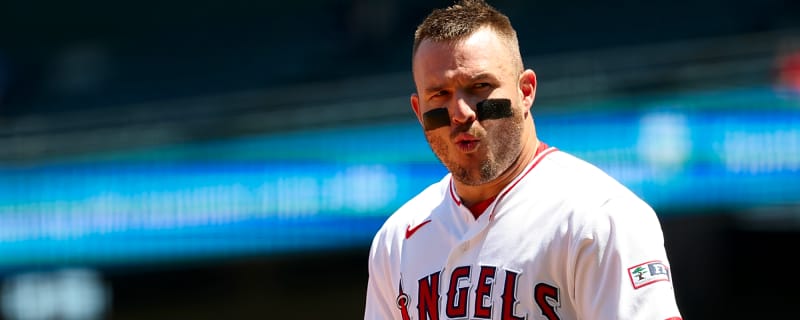 Blue Jays Seen as Trade Landing Spot for Mike Trout