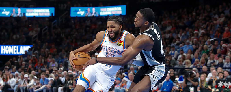 San Antonio Spurs Deliver Christmas Day Masterclass, Topple Thunder 117-102