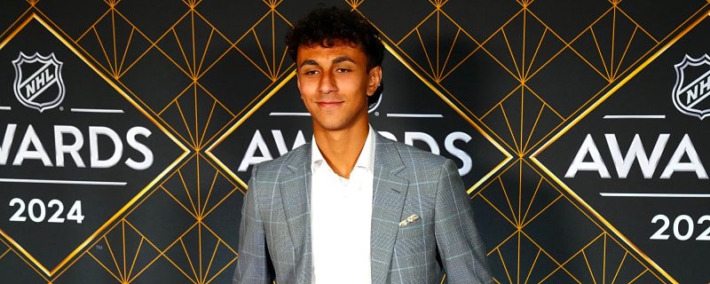 Michael Hage can play center in the NHL, Snake believes