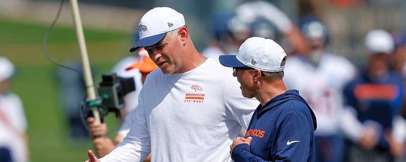 Broncos Fire OC Joe Lombardi