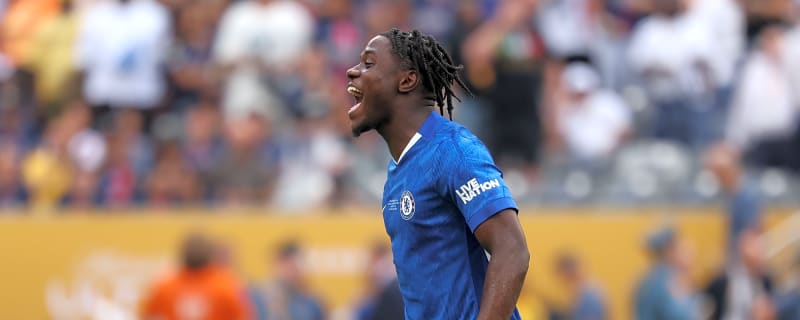 Journalist urges Chelsea fans to watch Romeo Lavia ‘turn his head’ when he returns