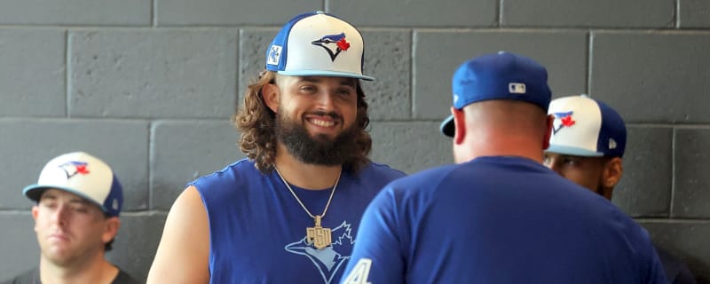 Alek Manoah inks deal with the Los Angeles Angels