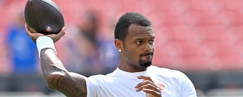Deshaun Watson Has No Awareness Whatsoever — On or Off the Field