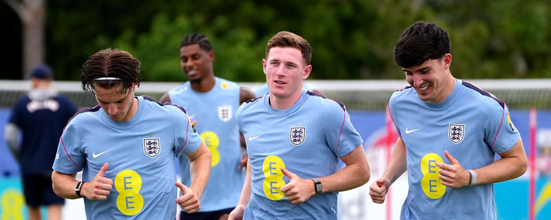Plan B: Man United change priority after Man City make move for Elliot Anderson