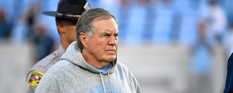 North Carolina's stout D gives Bill Belichick first win