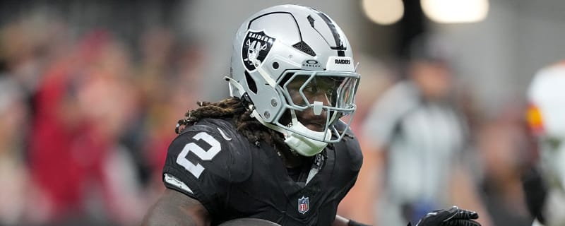 Ashton Jeanty needs help leaving practice with injury