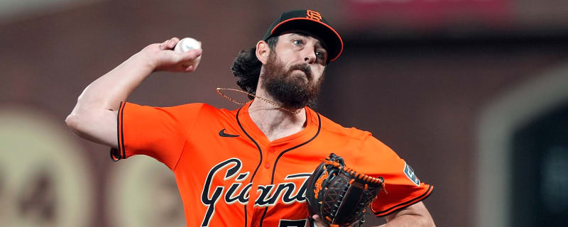 How Should the Giants Handle Their Closer Role This Year?