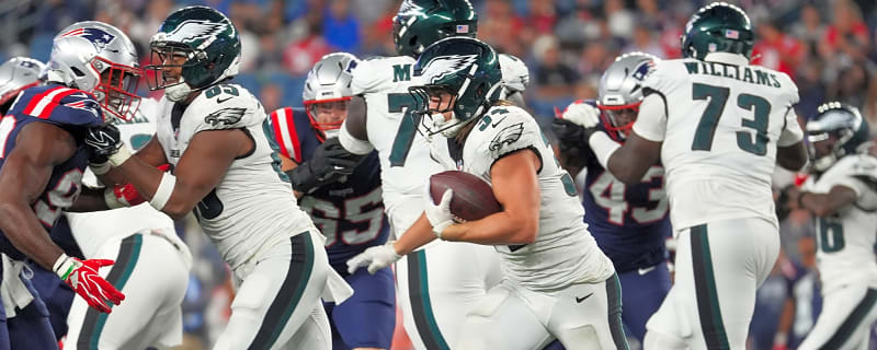 Eagles Could Turn to Carson Steele Amid Mounting Running Back Injuries
