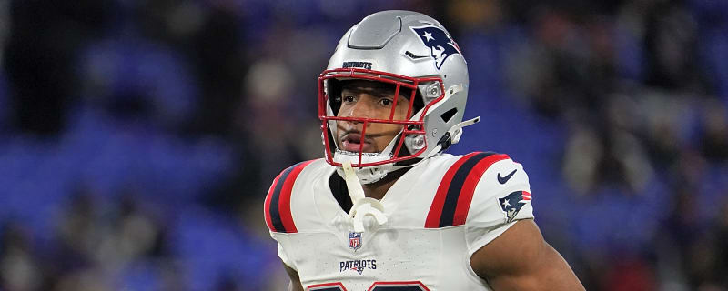 Patriots Rookie Star TreVeyon Henderson Ruled Out After Scary Head Injury