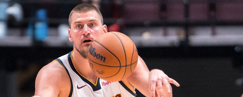 Nikola Jokic supports teammate Christian Braun with great shirt