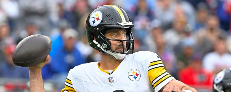 Steelers' Aaron Rodgers Admits Different Players Took Turns Making Critical Mistakes
