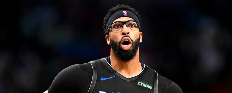 Atlanta Hawks, Toronto Raptors, Chicago Bulls Want To Acquire Anthony Davis From Dallas Mavericks ‘At A Bargain’