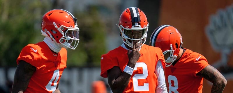 NFL writer makes intriguing prediction about Browns' QB room