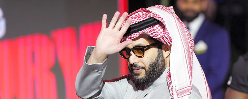 Turki Alalshikh Backs Undefeated British Fighter for Canelo vs Crawford Undercard – But Who Is He?