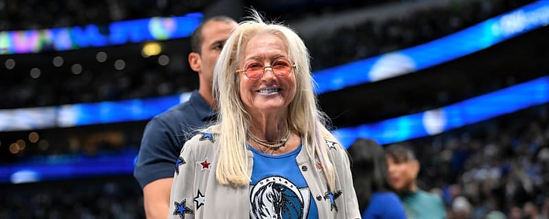 Mavericks suing Stars is another step in new arena campaign