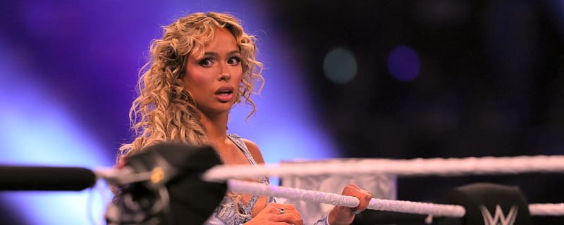 Maxxine Dupri Confronted by Unwelcome Visitors on 11/24 WWE Raw