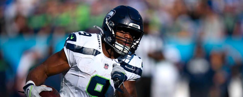 Kenneth Walker Is the Key to Unlocking the Seahawks’ Offense