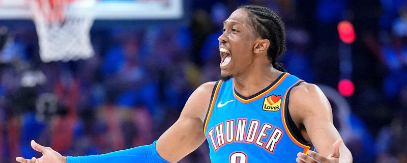 Thunder Coach Mark Daigneault Hilariously Berated Jalen Williams For Giving Up 9 Shots To Kawhi Leonard