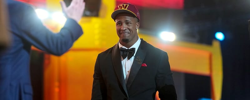 Commanders Top Rookies Rock Team Gear for First Time During NFLPA Rookie Premiere