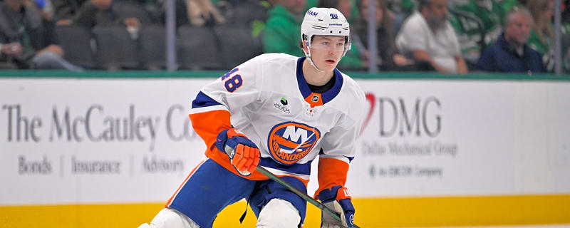 Islanders’ Star Rookie Added to Team Canada’s Olympic Eligibility List