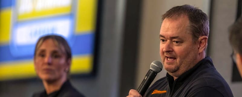 Tennessee Vols head coach Josh Heupel has a decision to make in July and it should be an easy one