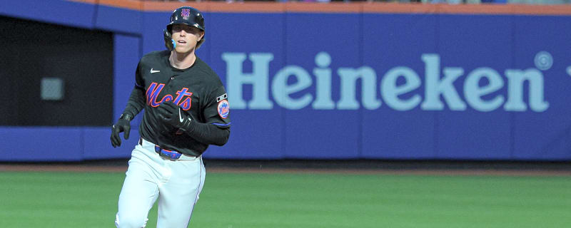 Brett Baty got yelled at by umpire Ryan Blakney for ridiculous reason