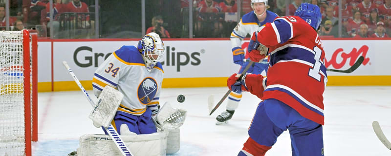 Cole Caufield finally finds the back of the net