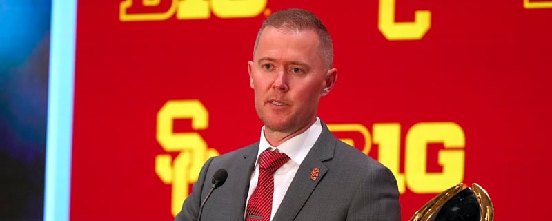 Former USC Heisman winner claims Lincoln Riley is on the hot seat