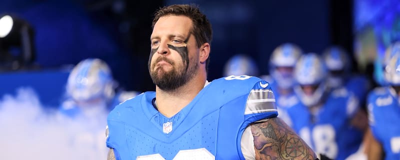 Former Lions standout Taylor Decker still a free agent