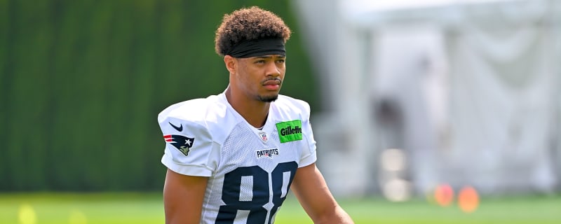 Patriots Officially Add 12 Players To Practice Squad