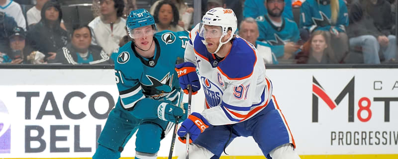 Sharks Sign Collin Graf To Three-Year Deal