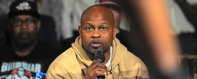 Roy Jones Jr. Teases Shock Return Naming Opponent