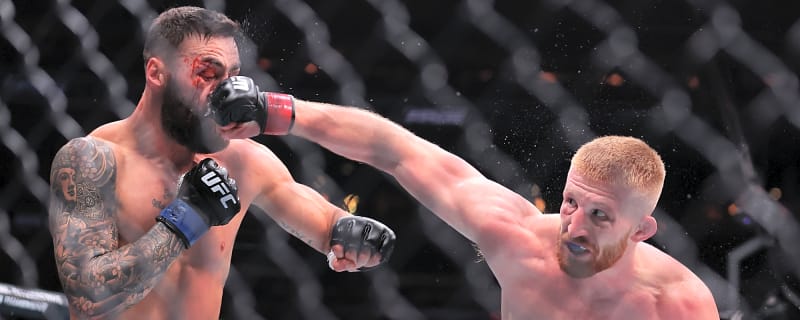 ‘Can Sub Jones & Aspinall’: Islam Makhachev Humbled as UFC Light Heavyweight Has More Top-Contenders Beaten on His Resume
