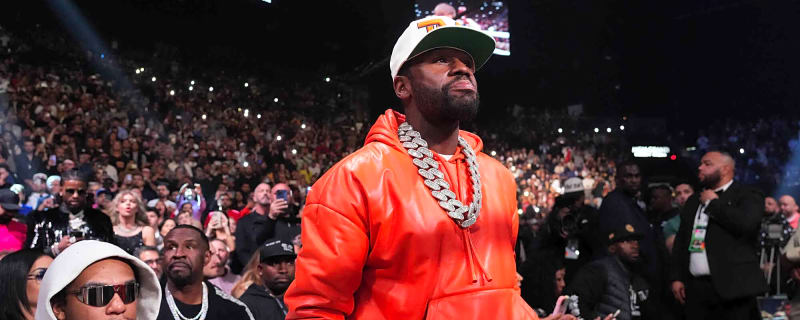 Legendary Boxer Floyd Mayweather Files $340 Million Lawsuit