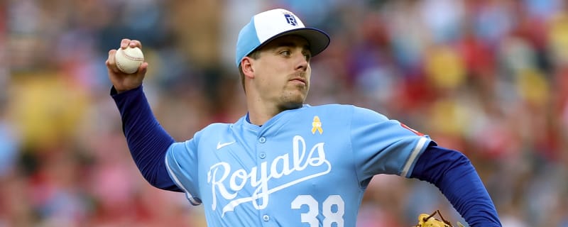 Royals have received interest in Ryan Bergert, Stephen Kolek