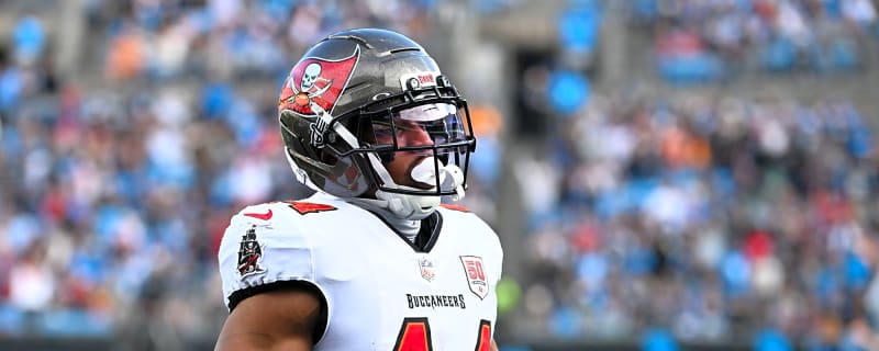 Buccaneers Re-Sign Sean Tucker to New One-Year Contract