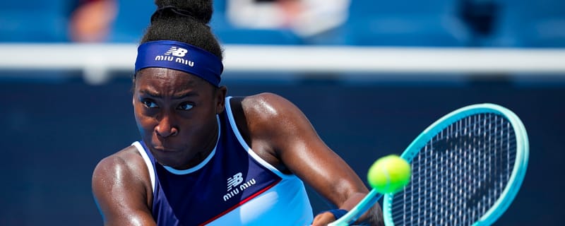 Coco Gauff wins in Cincinnati despite service woes, sets up revenge match against Yastremska