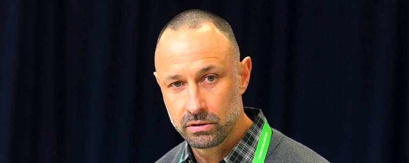 Rival executives rip Dolphins for hanging Malik Willis out to dry