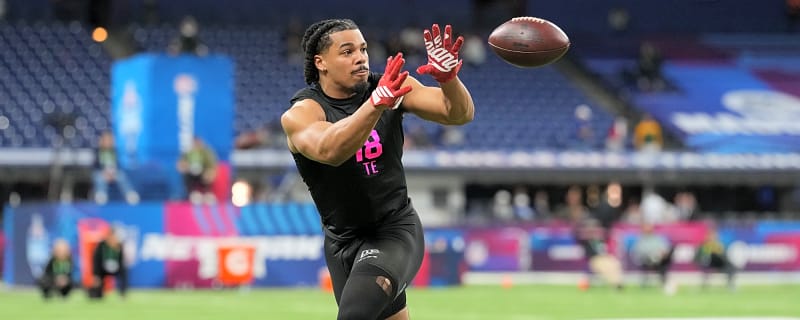 Steelers Rookie Riley Nowakowski Reveals Awesome Opportunity With Superstar Mentors
