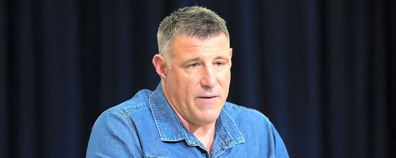 Vrabel reveals Pats' pass-rusher plans amid trade, free-agency rumors