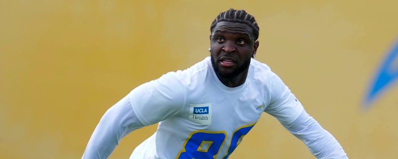 Dolphins Sign WR Jalen Reagor