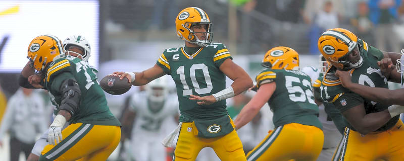 A tale of Two halfs as the Packers escape New York with a victory