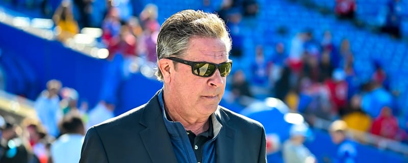 'Joe Namath Used to Wear It': Dan Marino Finally Opens Up About the Origin Story Behind His Iconic Face Masks