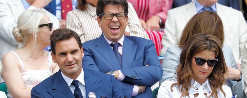 Roger Federer announces his on-court return for a Shanghai Masters doubles match