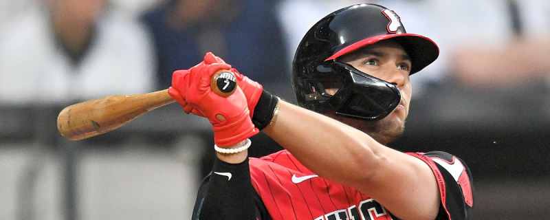 White Sox Trade Jacob Gonzalez, Brandon Eisert To Pirates