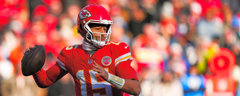 Chiefs QB Patrick Mahomes Suffers Torn ACL