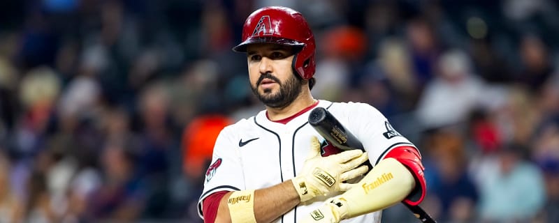 Reds have expressed interest in Eugenio Suarez