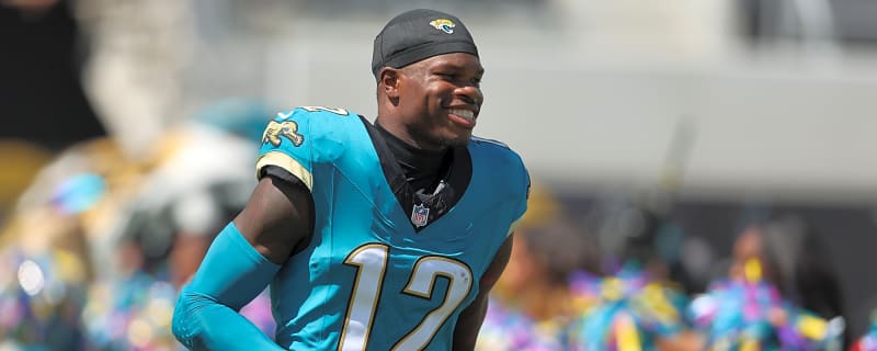 Travis Hunter's Every-Snap Day at Cornerback Lets the Jaguars' Thin Secondary Exhale