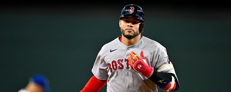 Red Sox's Willson Contreras Provides Injury Update